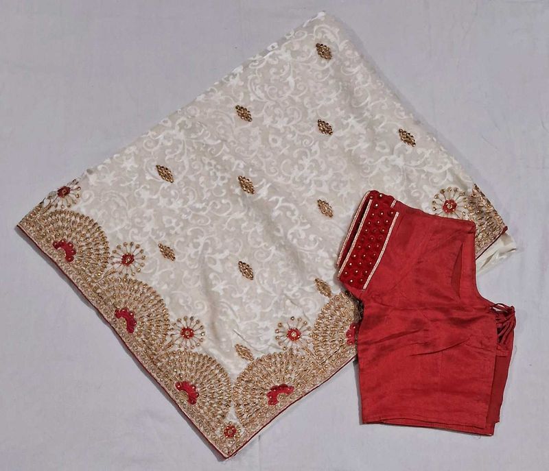 Elegant White &amp; Red Embroidered Saree with Blouse