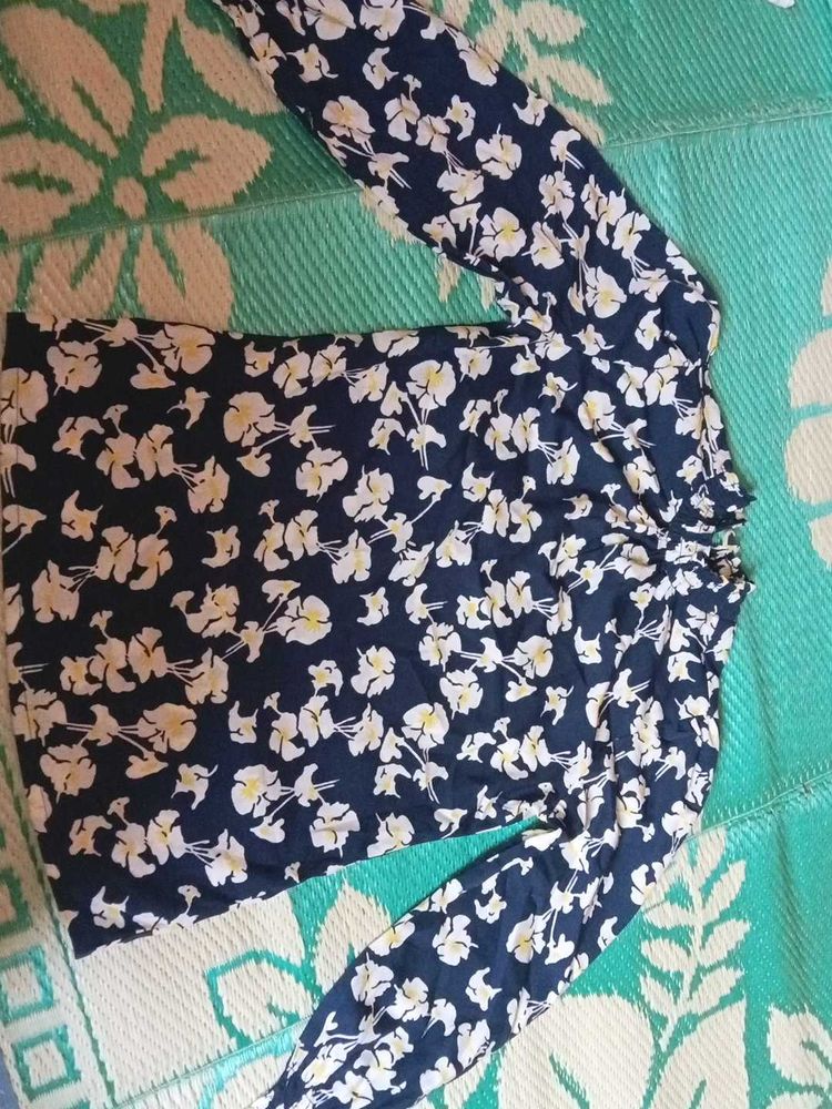 Navy Floral Print Long Sleeve Top