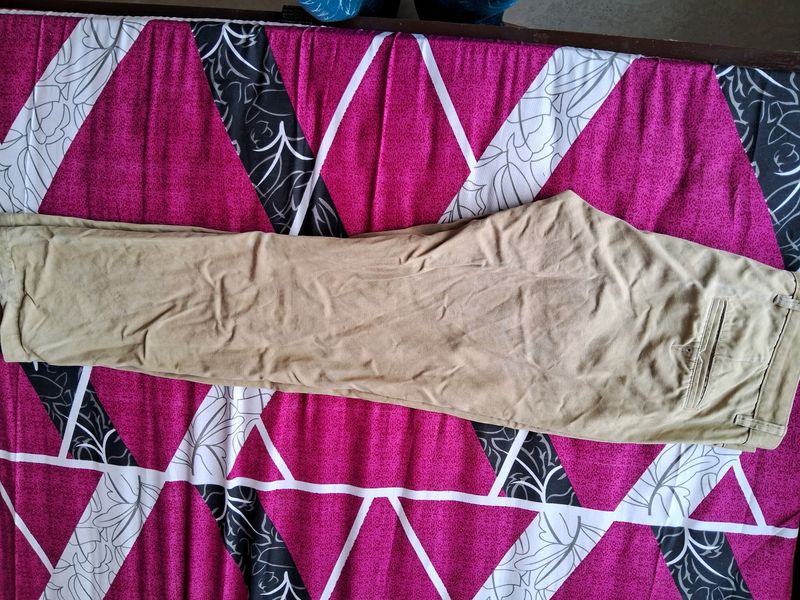 Scullers Trousers Beige Color.crew Fit 32/34 Waist