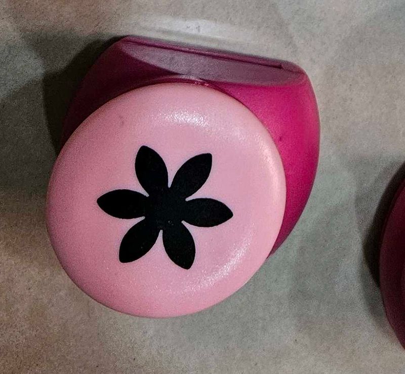 Flower Shaped Craft Punch
