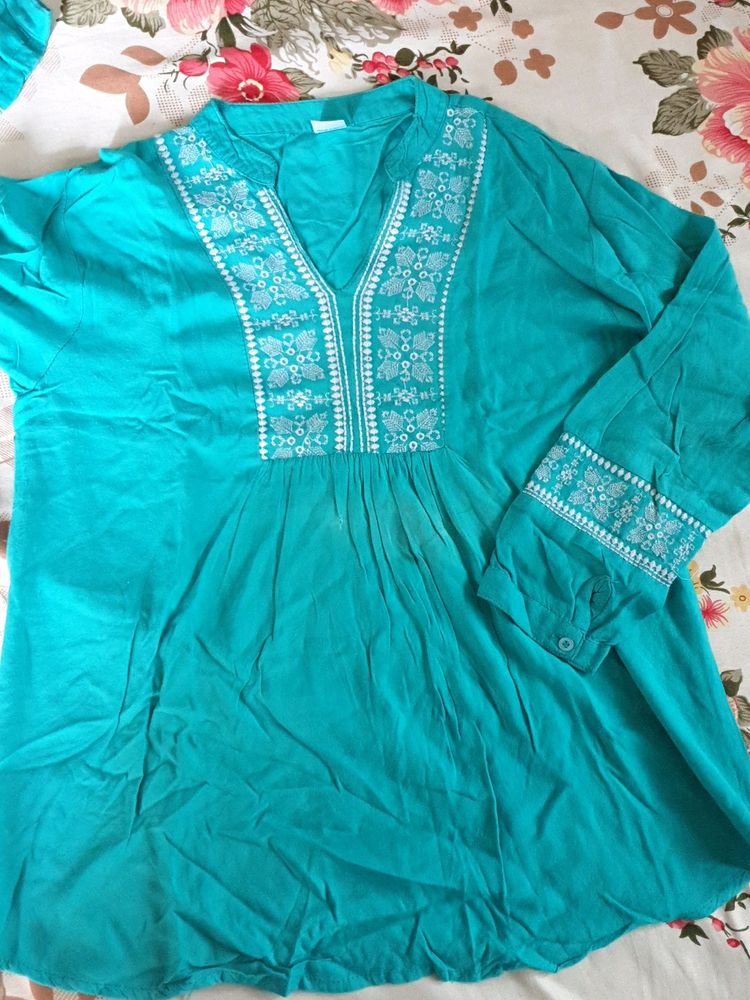 Short Kurti