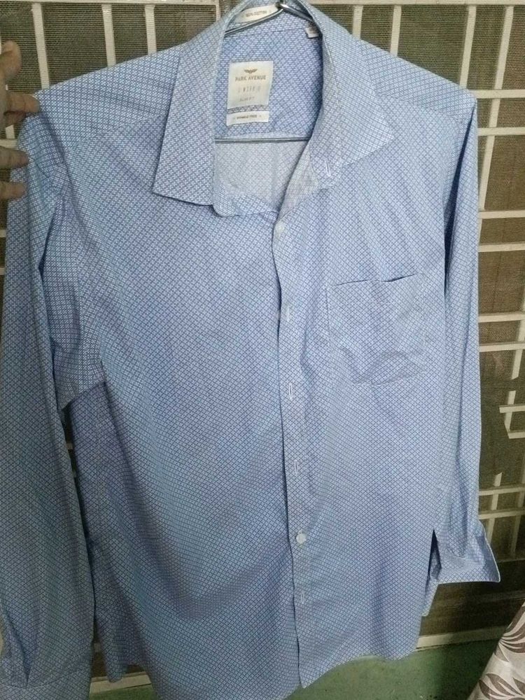 Men's Blue Patterned Dress Shirt