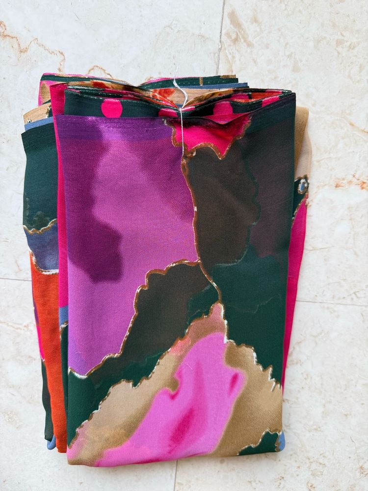 Unused Abstract Print Georgette Saree