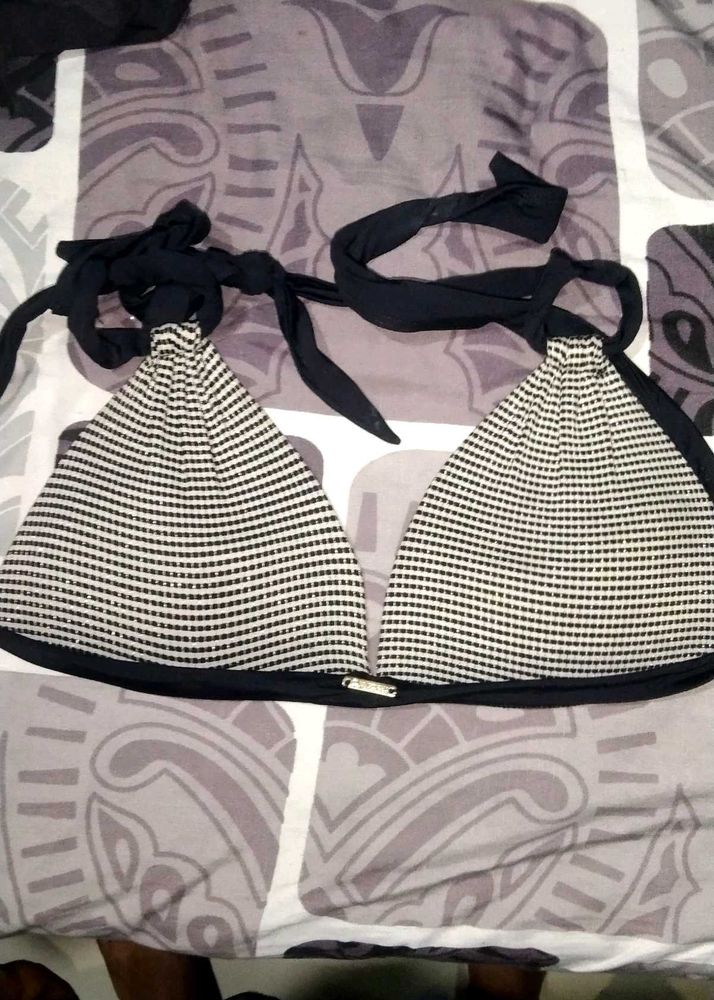 Stylish Bikini Top