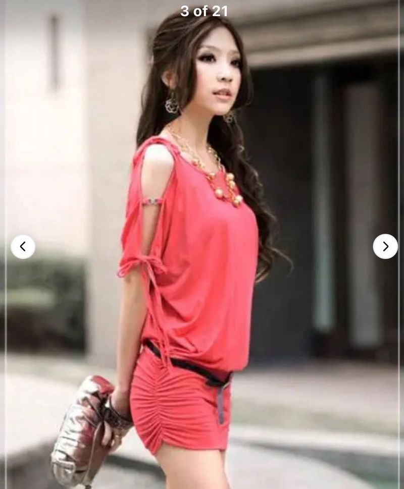 90’s Chic Ruched Sleeve Dress