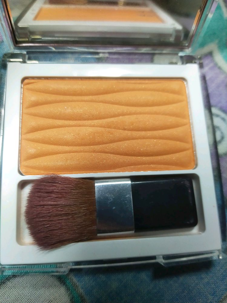 Blusher