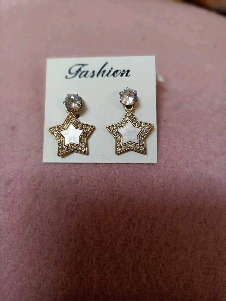 star earrings