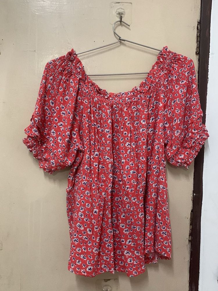 Charming Floral Off-Shoulder Top