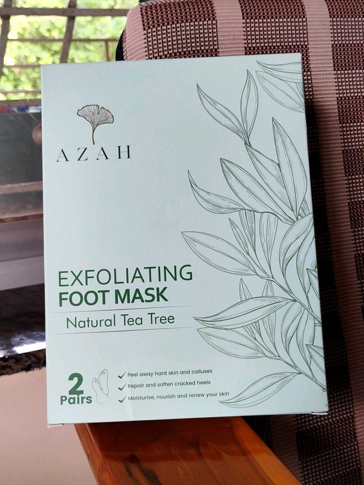AZAH Exfoliating Foot Mask - Natural Tea Tree