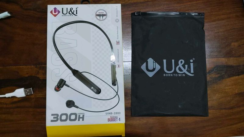 U&amp;i Wireless Neckband 300H NOT CHARGING