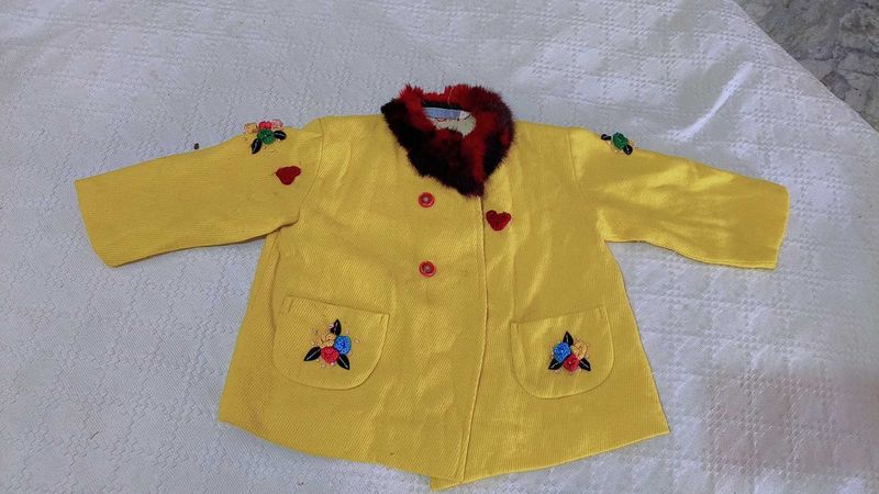 Very Beautiful Baby Furry Neck Coat