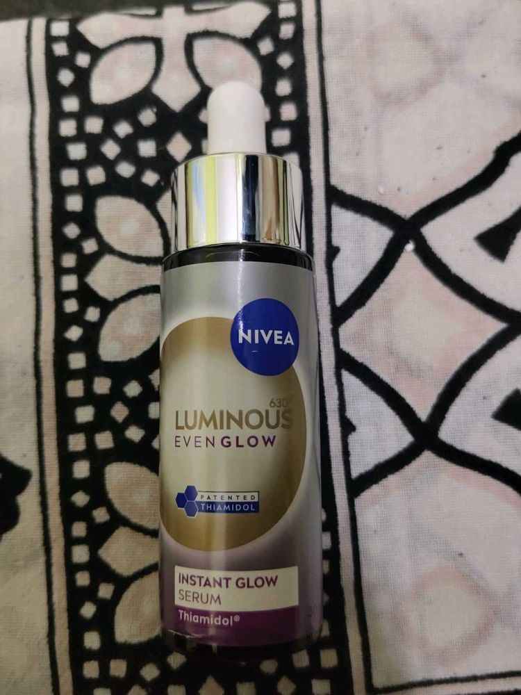 Nivea Luminous Even Glow Serum