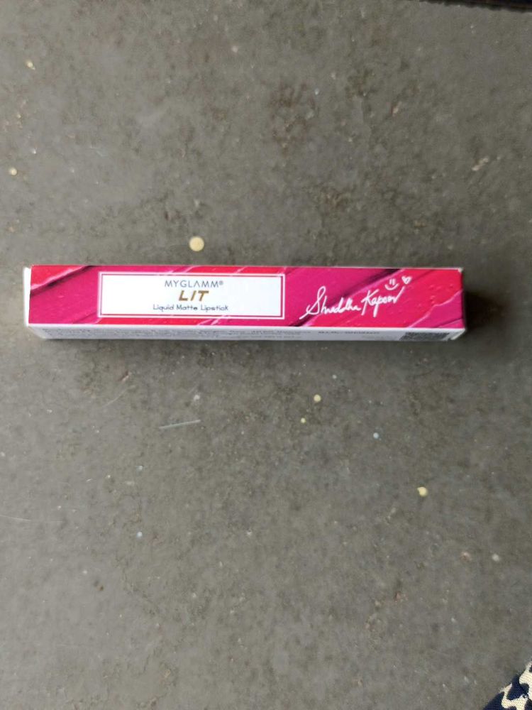 MyGlamm LIT Liquid Matte Lipstick