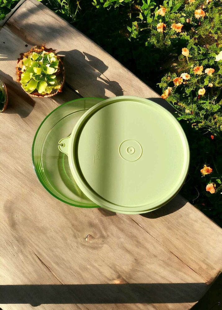 Buy1 Get1 Free Tupperware Deluxe Bowl