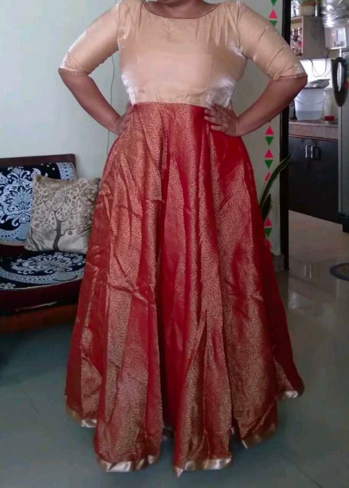 Golden &amp; Maroon Full Partywear Ethnic Gown (44")