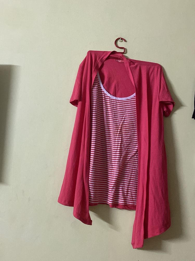Reddish Top With  Line Detachment