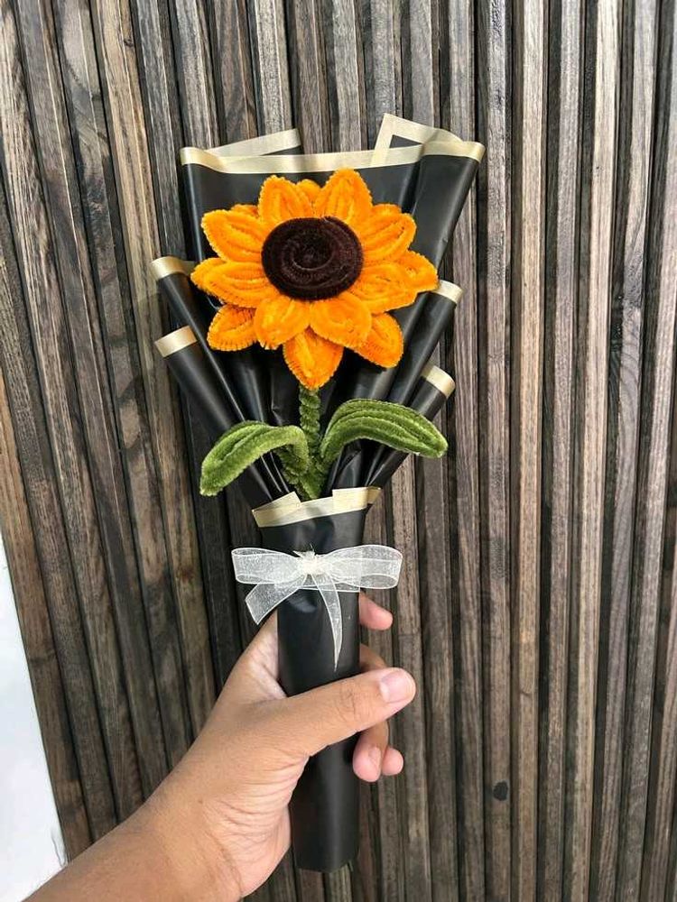 Handmade pipe cleaner Sunflower Bouquet