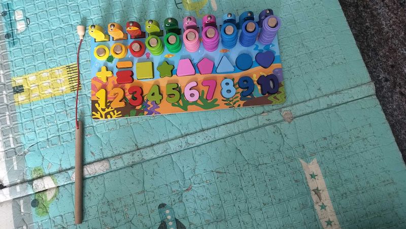 Stacking and math puzzle