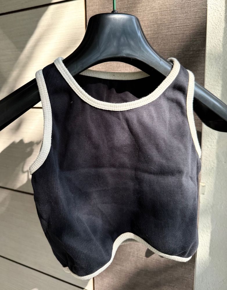 Cute Cropped Tank Top for layrering!