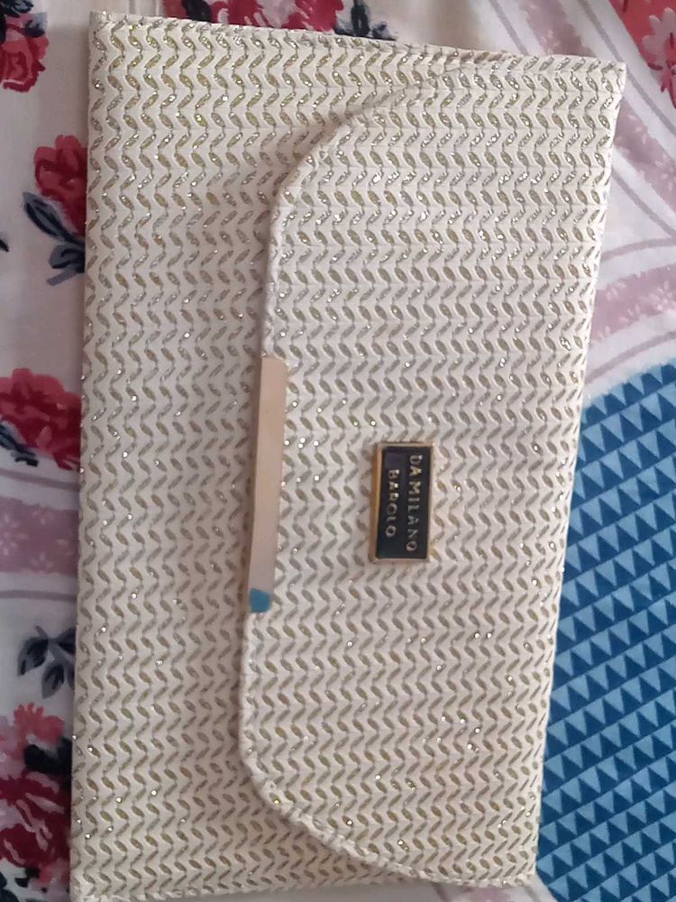 Elegant Beaded Clutch Bag