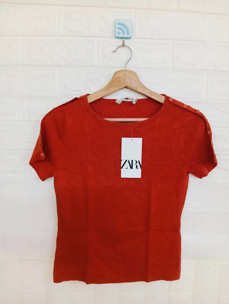 Rust-Colored Button-Detail T-Shirt