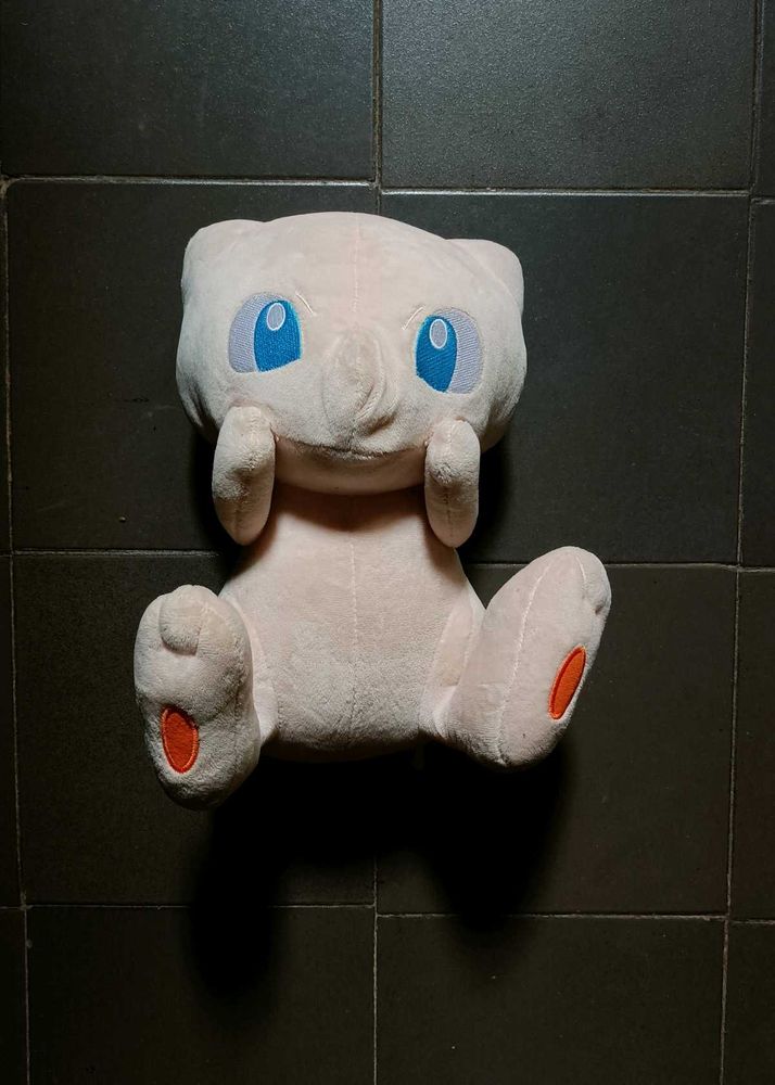 Cute Mew Plush Toy