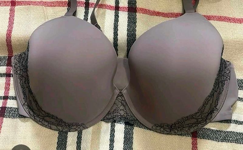 very beautiful and comfortable full coverage bra &amp;