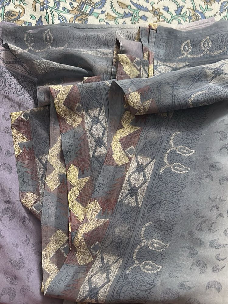 Elegant Grey Saree with Gold &amp; Maroon Accents