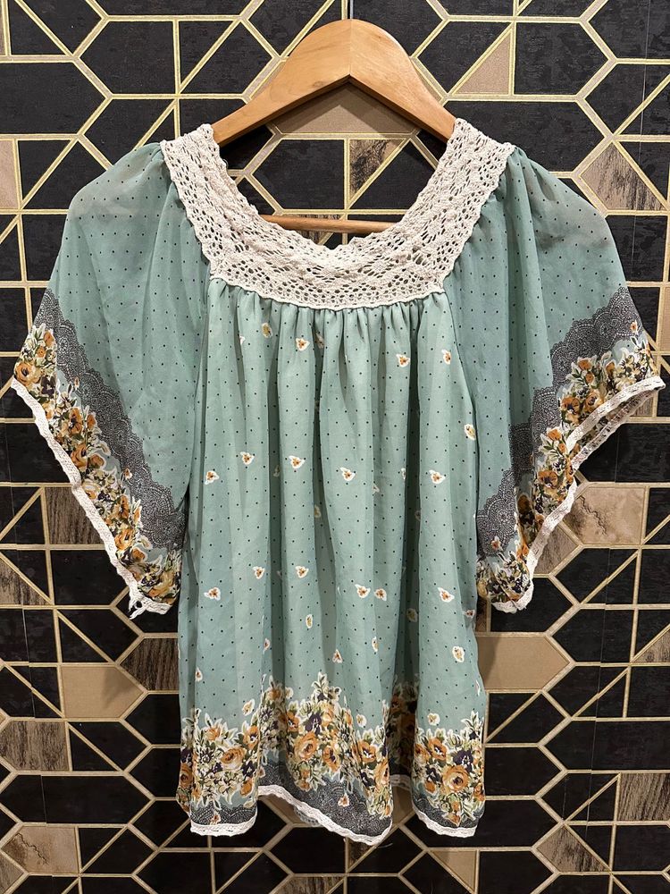 Bohemian Floral Print Top with Lace Neckline
