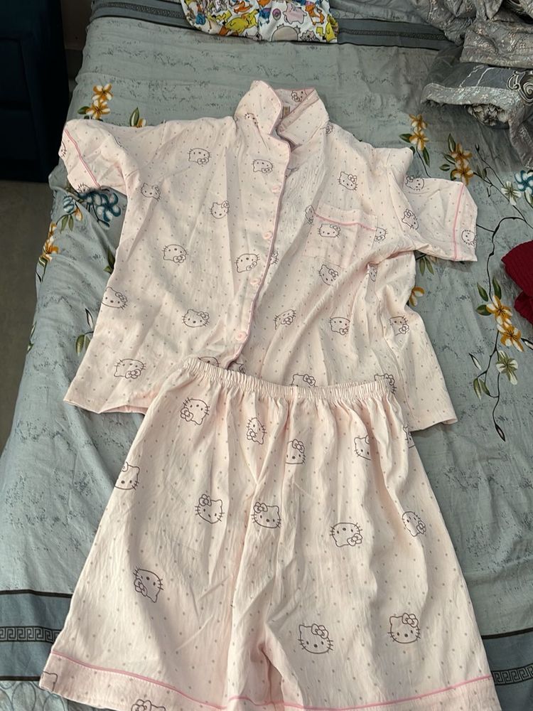 Cute Hello Kitty 3 piece Pajama Set