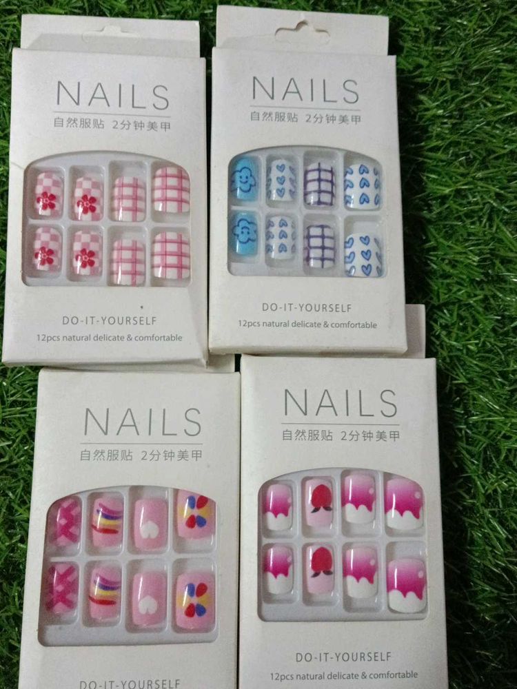 4 Set Of Nails