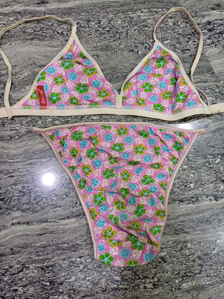 Cute Floral Bikini Set