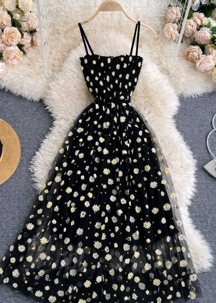 Y2K Black Daisy Print Strap Dress