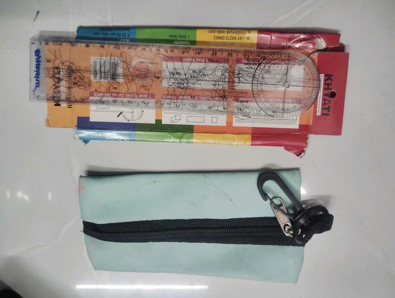 Geometry Box with Scale and Protractor