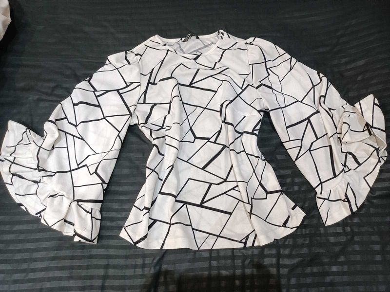 Stylish White Patterned Top
