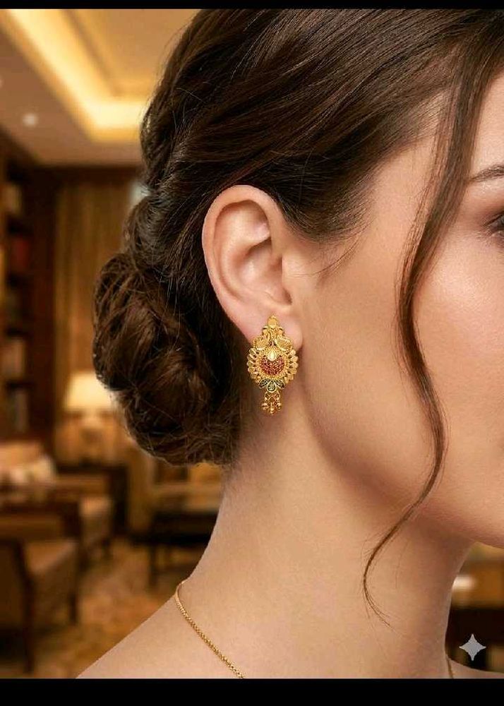 Exquisite Gold Stud Earrings