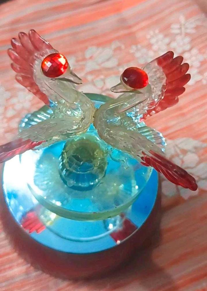 Decorative Glass Love Birds Showpiece