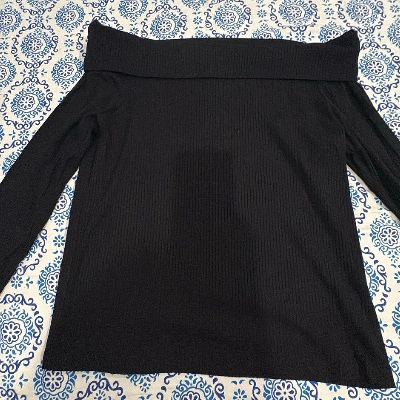 Black Off-Shoulder Ribbed Top