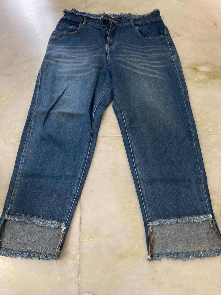 Branded Boyfriend Jeans