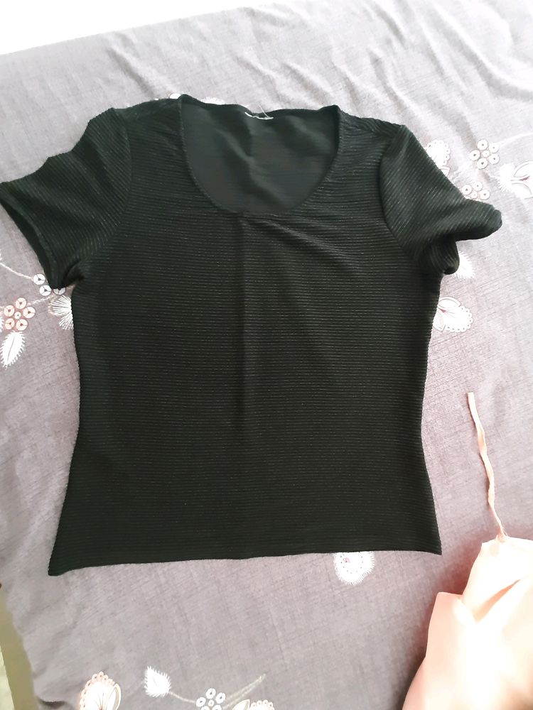 Shimmer Black Stretchable Tee Tshirt Wear