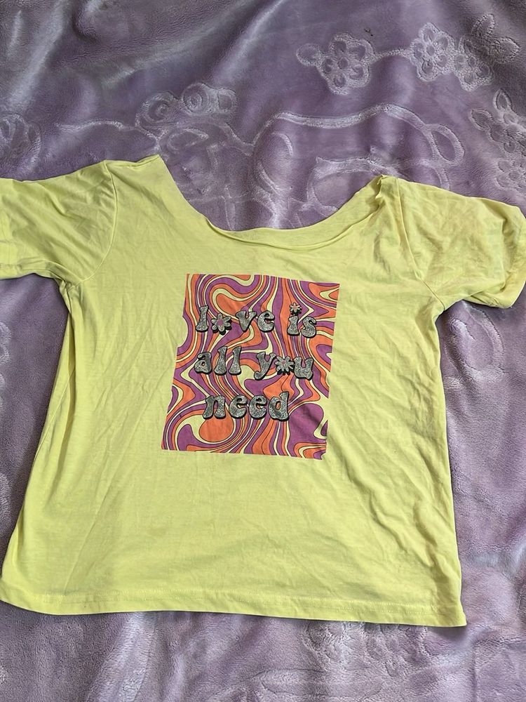 Retro Off shoulder T-Shirt