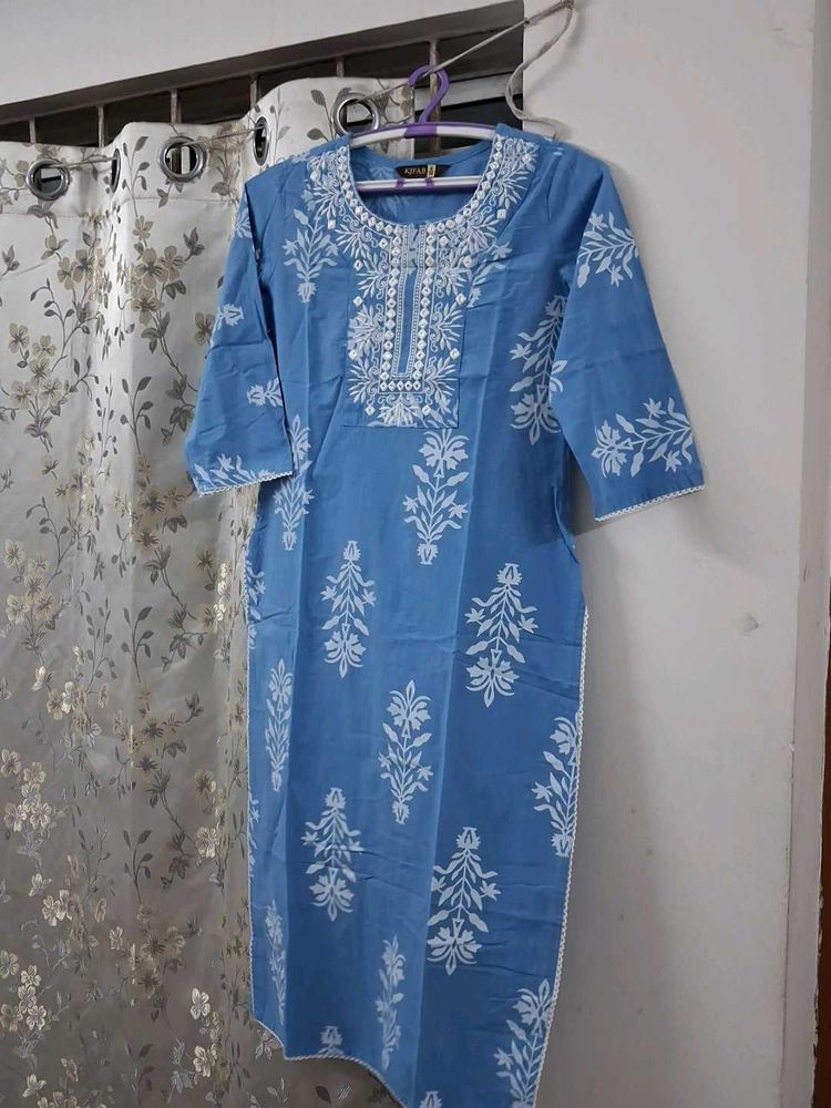 Blue Embroidered Kurta