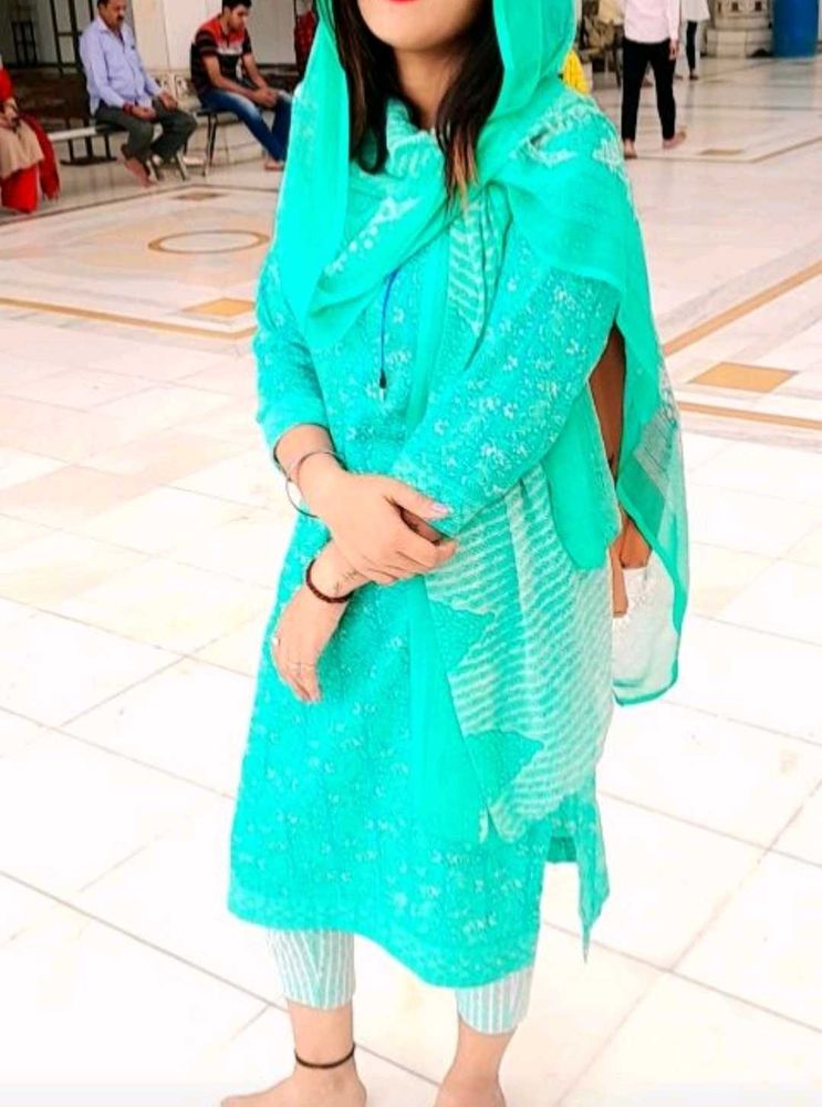 Women Kurta Set With Dupatta