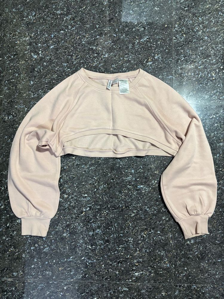 H&amp;M Divided Cropped Pink Sweatshirt