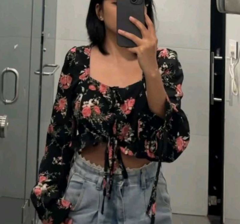 Shein Floral Print Lace-Up Crop Top