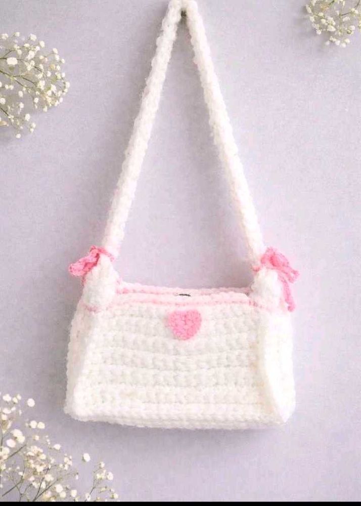 Charming White Crochet Handbag with Pink Heart