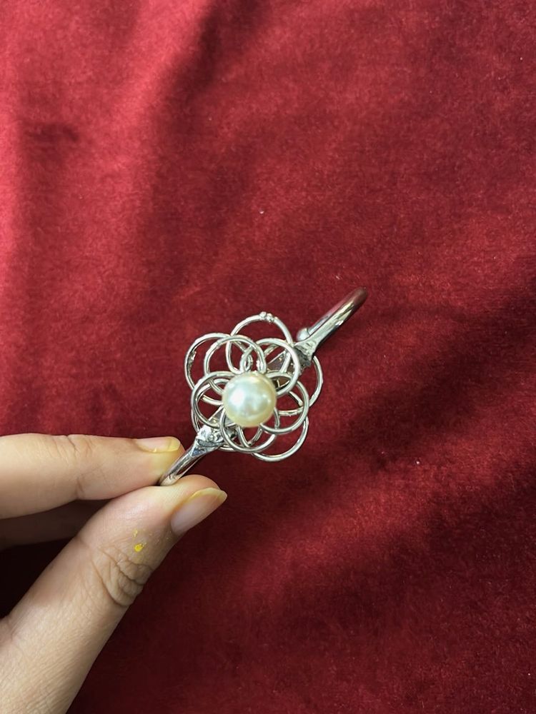 Elegant Pearl Floral Hair Pin