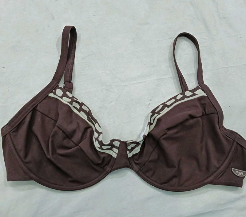 ❤️‍🔥 Stylish Brown Bikini Top