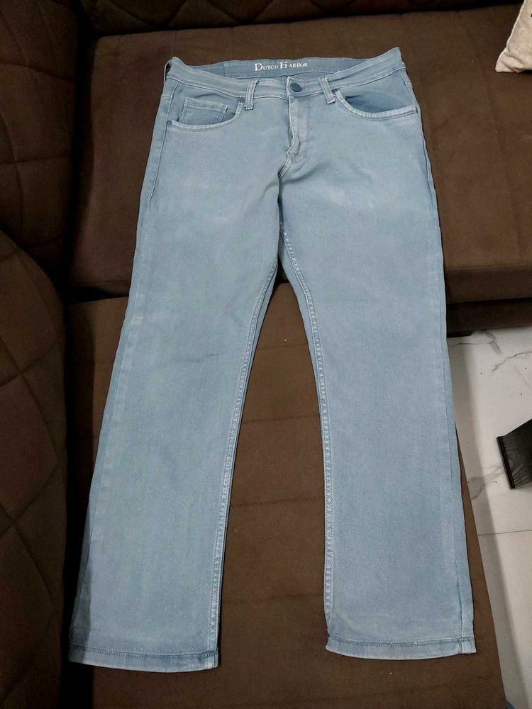 men Light Wash Denim Jeans