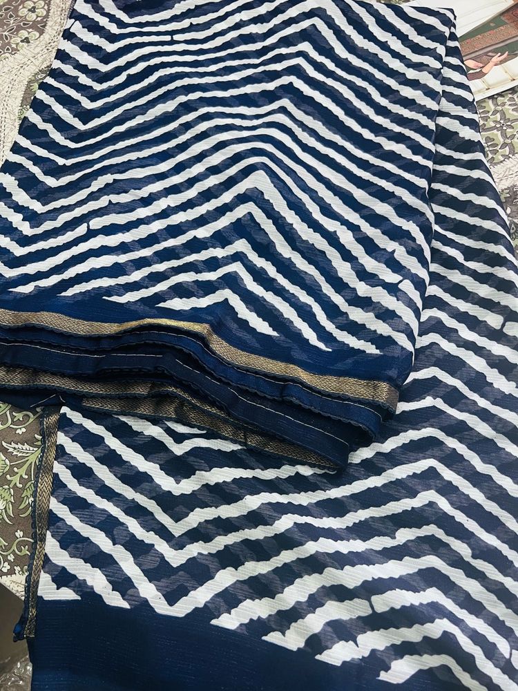 Navy blue leheriya saree